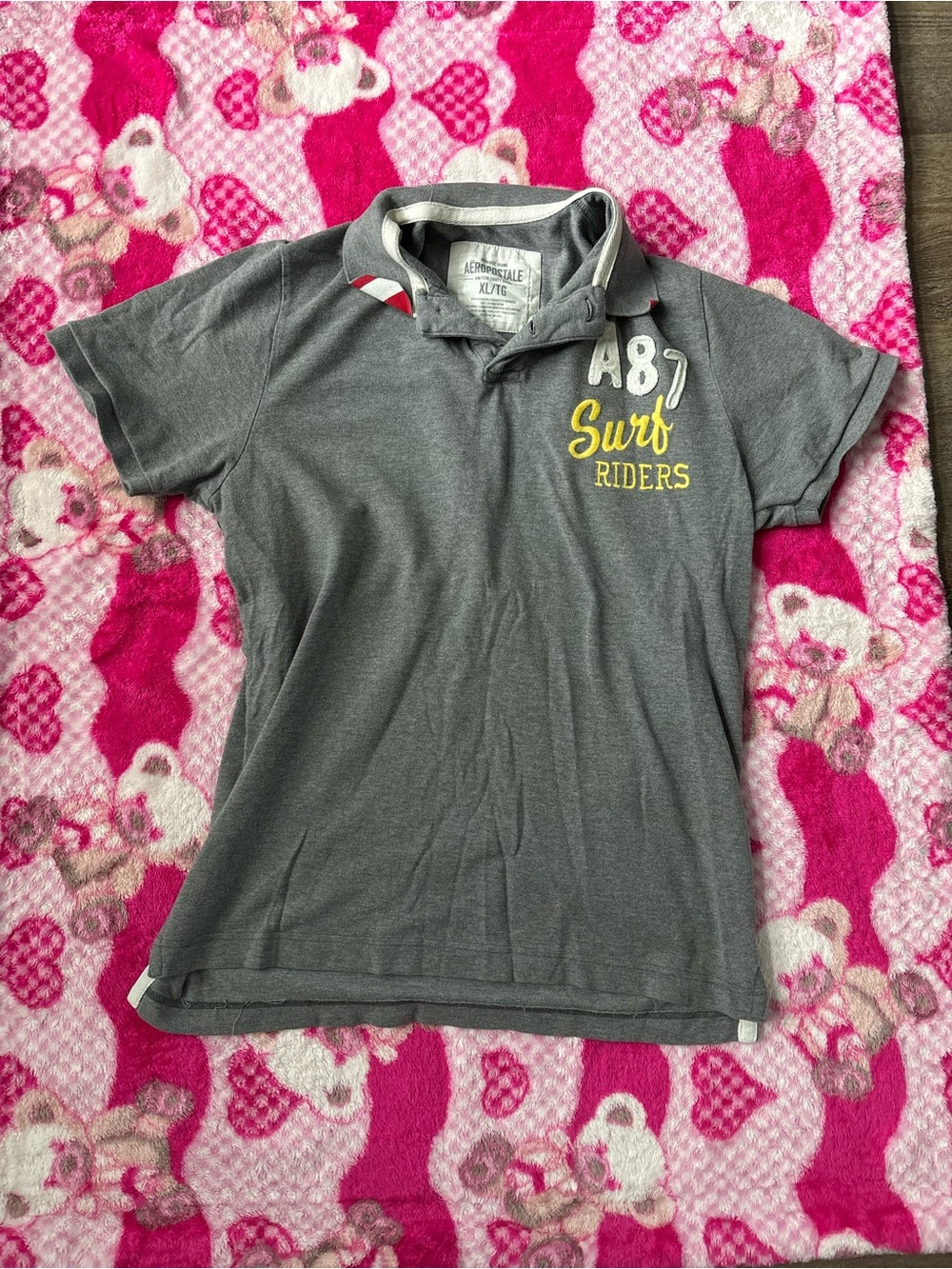 Y2K VTG Vintage gray aeropostale short sleeve collared shirt